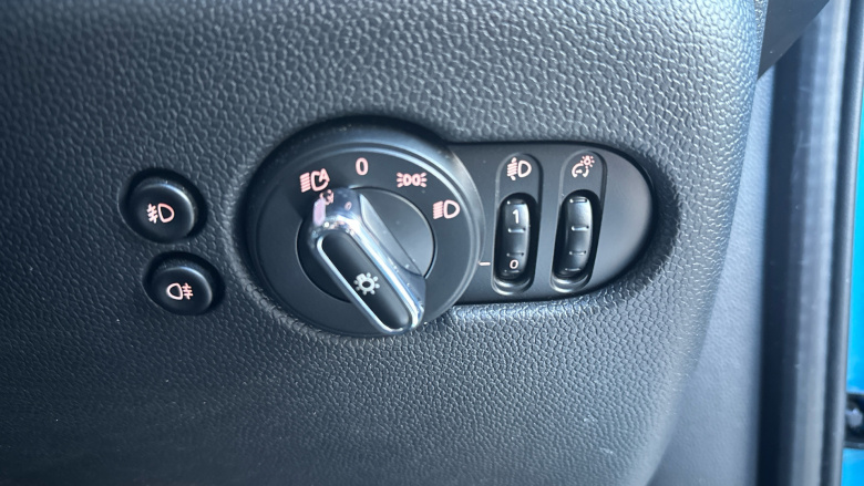 MINI Hatchback 1.5 Cooper Classic II 5dr Auto Petrol Hatchback